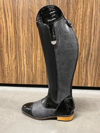 PIONEER HORSELINE ASTREA