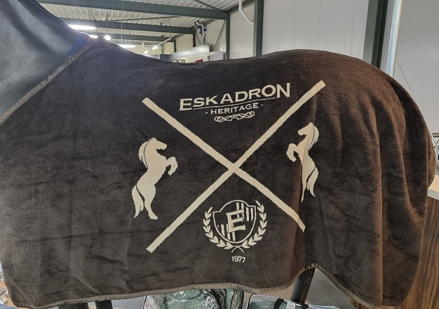 ESKADRON DRALON DEKEN HERITAGE